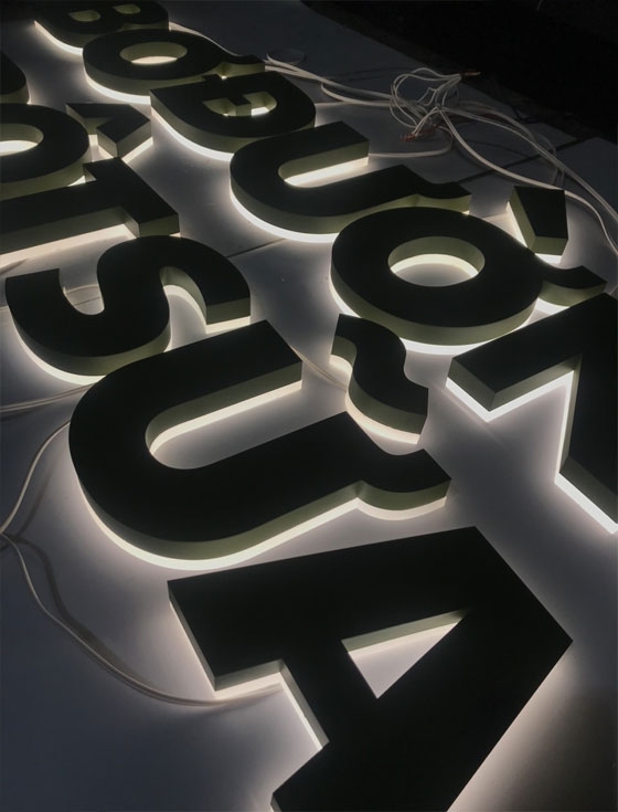 Chữ inox sơn hấp nhiệt  Bơ Đường Bột Sữa