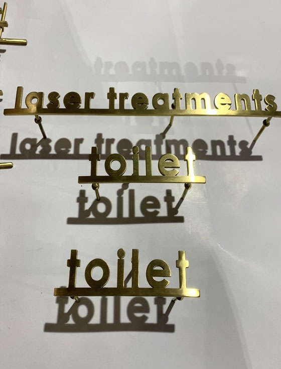 Cắt laser kim loại chữ Treatment 
