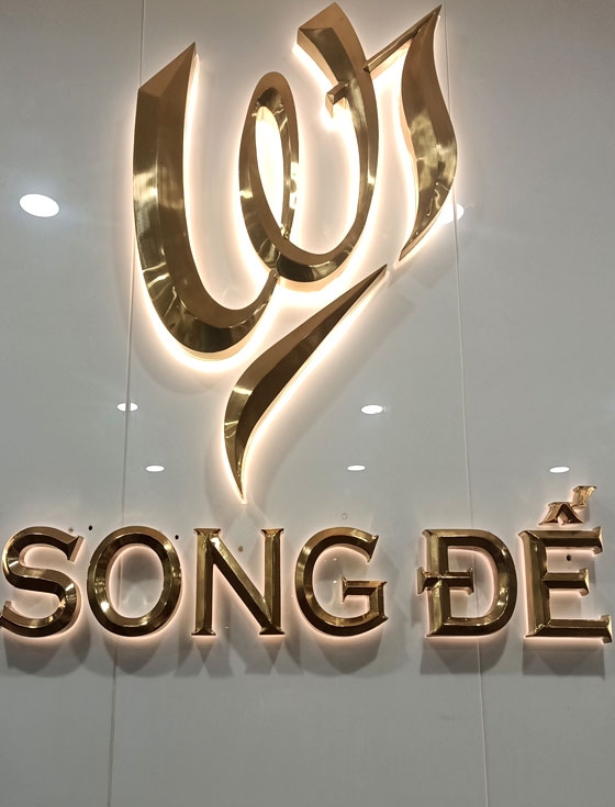 Chữ inox vát nổi 3D Song Đế