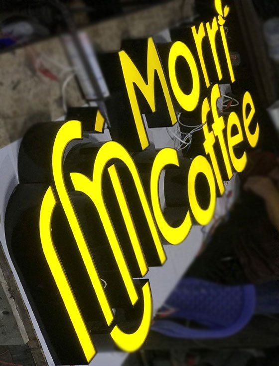 Chữ nhôm có gờ Morri Coffee 